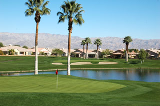 Big Rock Golf & Pub - Palm Springs Golf Course 